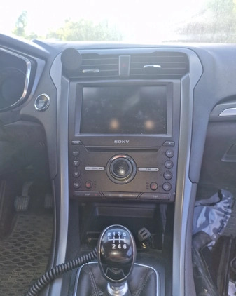Ford Mondeo cena 30000 przebieg: 331245, rok produkcji 2015 z Zwierzyniec małe 137